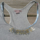 Image for article titled Make A Cool Shirt Cooler With Safety Pins
